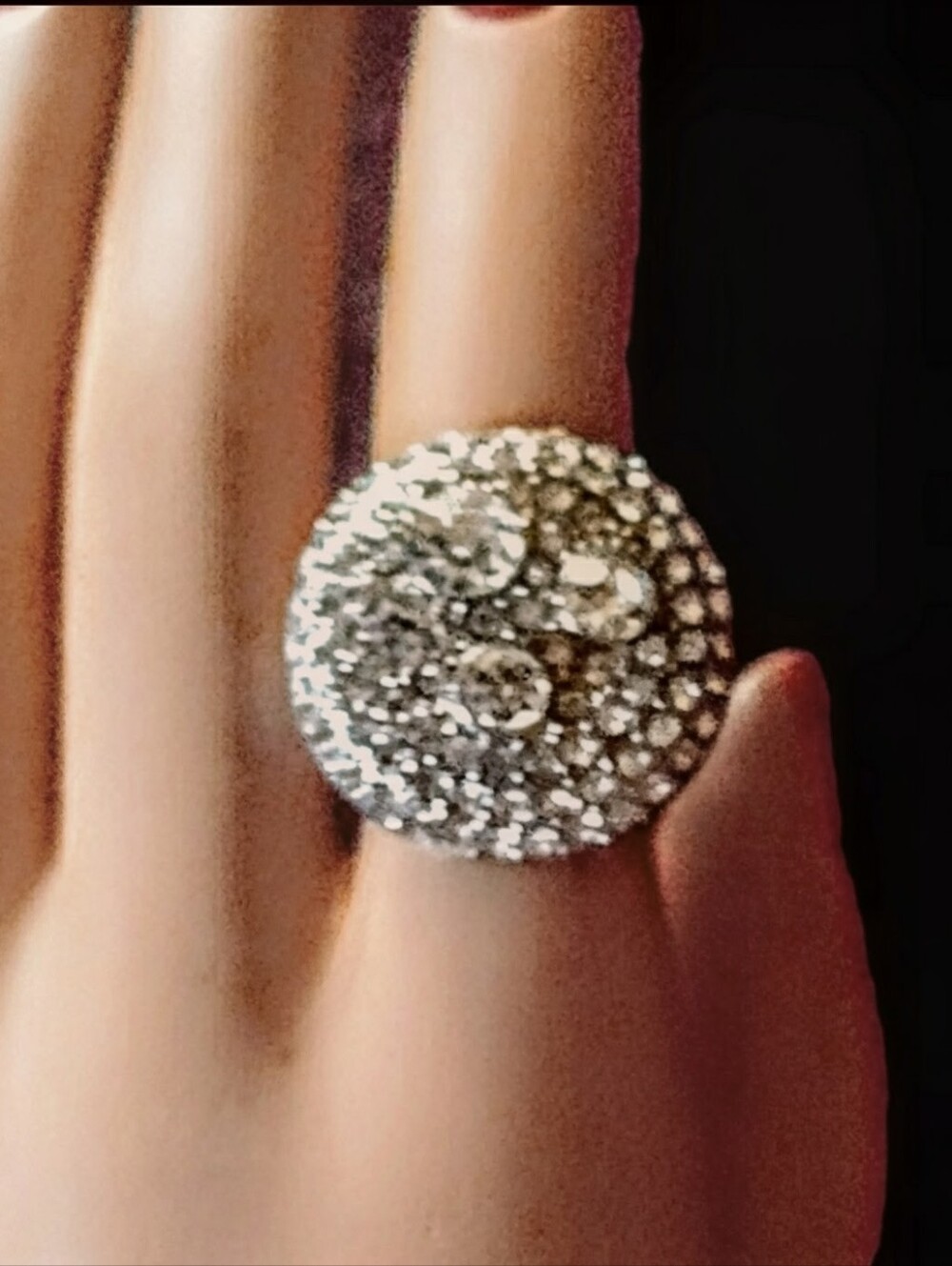 Ring - Picture 2 of 3